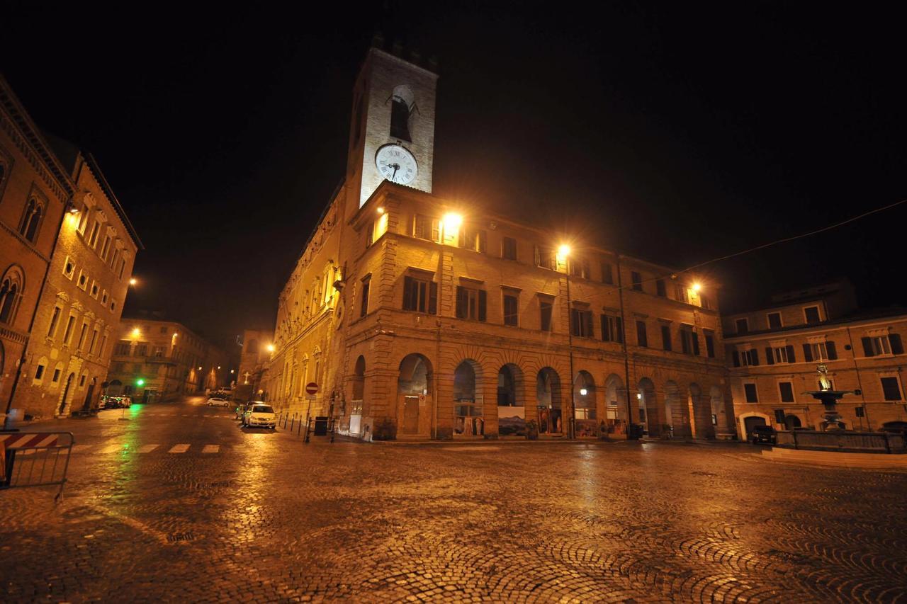 Hotel La Fonte Osimo Exterior photo